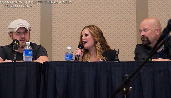 Spirit Medium Tiffany Rice moderating the Ghost Hunters and Ghost Facers panel at Rhode Island Comic Con.